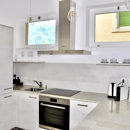 Full Of Light Overlooking Jungfrau Mountain Appartamento Interlaken